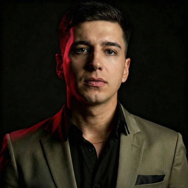 Lucas Silvano, criador do PropLab